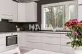 Дом  Мухос, Финляндия