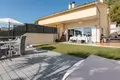 Stadthaus 3 Schlafzimmer 273 m² Sitges, Spanien