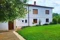 Hotel 277 m² Umag, Kroatien