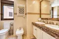 3 bedroom house 167 m² Dos Hermanas, Spain