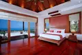 villa de 5 chambres 1 550 m² Ban Bang Thao, Thaïlande