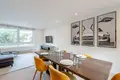 2 bedroom apartment 73 m² in London, United Kingdom