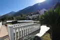 4-Schlafzimmer-Villa 751 m² Muo, Montenegro