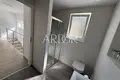 3 bedroom house 179 m² Banjol, Croatia