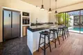 Wohnung 3 Schlafzimmer 170 m² Kerobokan, Indonesien