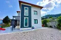5 bedroom villa 200 m² Mezitli, Turkey