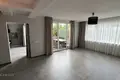 Casa 5 habitaciones 230 m² en Pinki, Letonia