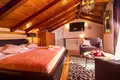 Дом 6 спален 1 085 м² Jesenice, Хорватия