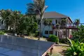 Maison 4 chambres 44 508 m² West Bay, Honduras