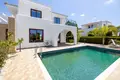 Mieszkanie 3 pokoi 162 m² Agios Georgios Peyeias, Cypr