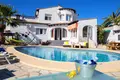 6-Schlafzimmer-Villa 308 m² Teulada, Spanien