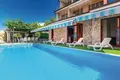 Villa de tres dormitorios 300 m² Grad Rijeka, Croacia