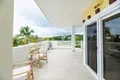 Piso independiente 3 habitaciones 372 m² Thatch Point, Honduras