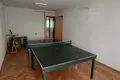 Casa 8 habitaciones 350 m² Niš, Serbia
