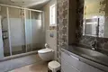 Villa de 4 dormitorios 220 m² Mouttagiaka, Chipre