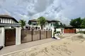 5-Zimmer-Villa 425 m² Mueang, Thailand