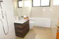 Dom 4 pokoi  Akra, Ghana