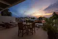 Wohnung 2 Schlafzimmer 175 m² Rawai, Thailand