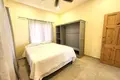 Haus 4 Schlafzimmer 195 m² Roatan, Honduras