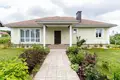 Casa de campo 186 m² Rakauski sielski Saviet, Belarús