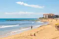 Mieszkanie 2 pokoi 52 m² w Torrevieja, Hiszpania