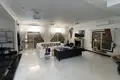 5 bedroom house 400 m² in Larnaca, Cyprus