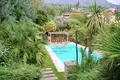 4-Zimmer-Villa 350 m² Gardone Riviera, Italien
