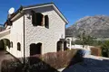 4-Schlafzimmer-Villa 751 m² Muo, Montenegro