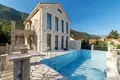 Hotel 731 m² in Stoliv, Montenegro