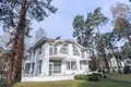 Casa 4 habitaciones 440 m² Jurmala, Letonia