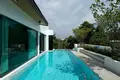 Villa de tres dormitorios  Rawai, Tailandia
