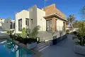 4 bedroom house 310 m² La Mata, Spain