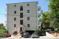 Villa 17 habitaciones 1 000 m² Stanisici, Montenegro