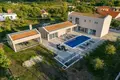 Villa de 4 dormitorios 287 m² Rabac, Croacia