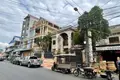 6 room villa 450 m² in Sangkat Tuol Svay Prey Ti Muoy, Cambodia