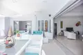 Villa de tres dormitorios 440 m² Chalong, Tailandia