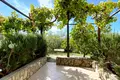 Commercial property 1 258 m² in Martinscica, Croatia
