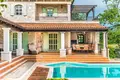 4 bedroom Villa 585 m² Grad Porec, Croatia