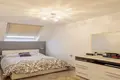 4 bedroom house 140 m² Dos Hermanas, Spain