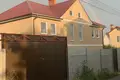 Haus 4 zimmer 138 m² Prylymanske, Ukraine