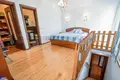 Casa 5 habitaciones 220 m² Donja Lastva, Montenegro