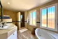 4 bedroom apartment 470 m² Dos Hermanas, Spain