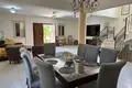 Haus 4 Schlafzimmer  in Germasogeia, Zypern