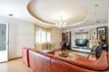 Casa 5 habitaciones 220 m² Donja Lastva, Montenegro