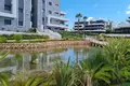 Mieszkanie 2 pokoi 98 m² Torrevieja, Hiszpania