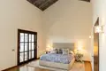 5 bedroom house 647 m² Benahavis, Spain