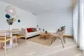 Mieszkanie 2 pokoi 87 m² Torrevieja, Hiszpania