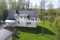 5 bedroom house 240 m² Vaajakoski, Finland