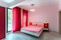 3 bedroom apartment 257 m² Boreti, Montenegro