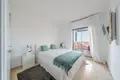 Mieszkanie 2 pokoi 135 m² Manilva, Hiszpania